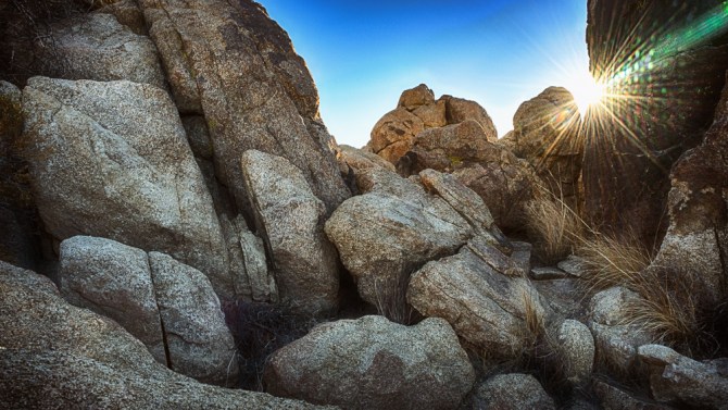 Speaking of starbursts, it's not all about the trees at Joshua Tree. There's lots of rocky fun, too! I liked how the solar flare worked on this one.