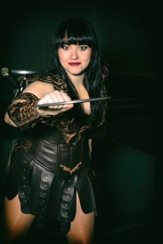 Xena, the Warrior Princess at DragonCon 2014. Model: Bernadette Bentley www.bernadettebentleyactor.com/